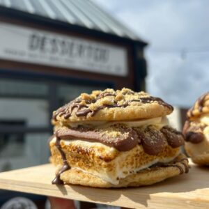 Toasted S’mores Cookie Slider