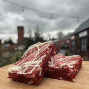 Red Velvet Cheesecake Blondie