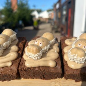 Brownie - Happy Hippo